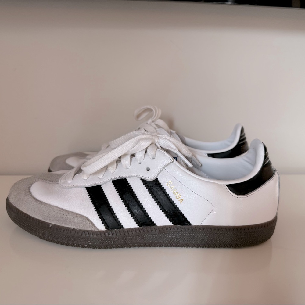 Adidas Samba sneakers